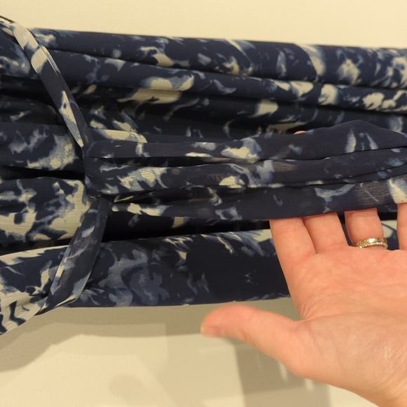 Prelude Maxi Dress - Picture 4 of 4